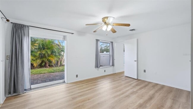 Building Photo - 1329 Nantucket Rd