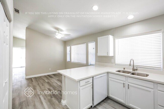 Building Photo - 9309 Leaping Lilly Ave