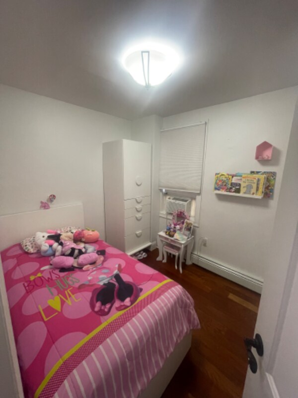 Building Photo - 4109 Bronxwood Ave