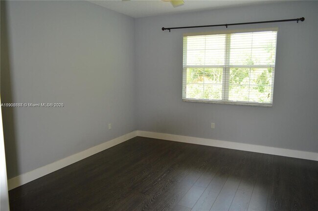 Building Photo - 5228 SW 77th Way