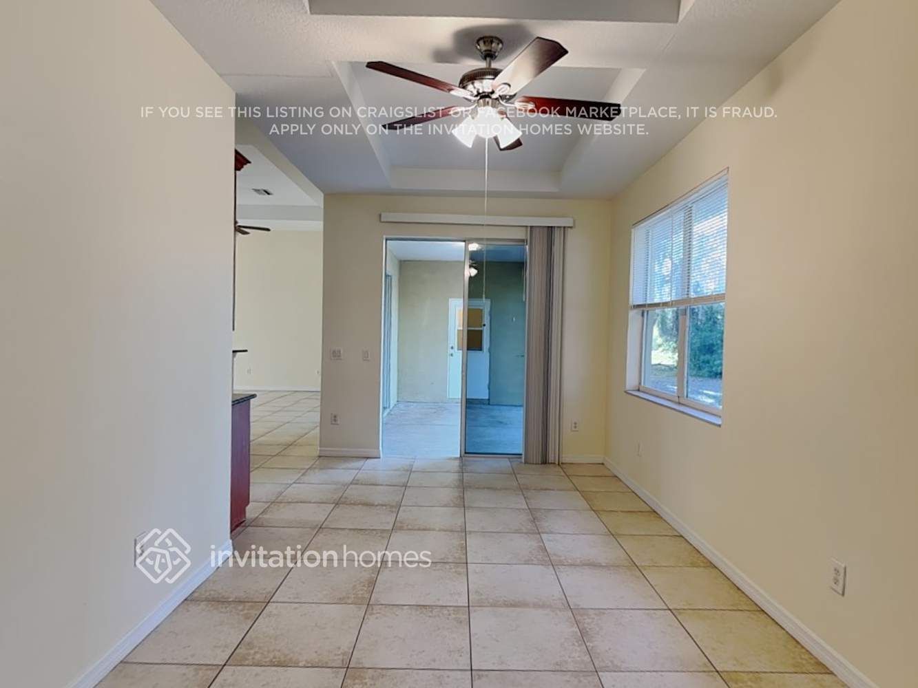 Building Photo - 3025 Dalhart Ave