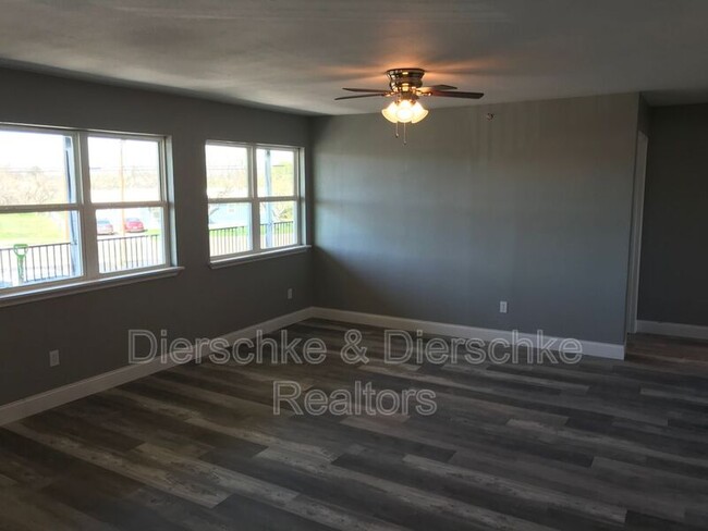 Building Photo - 3608 N Chadbourne St