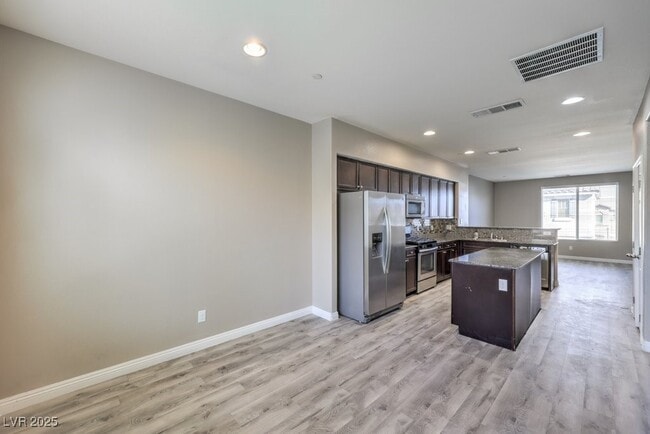 Building Photo - 4516 Townwall St