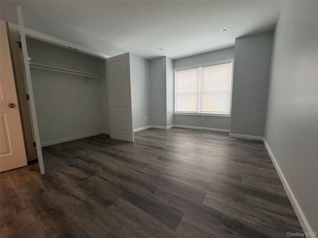 Building Photo - 17 Dunes Ln