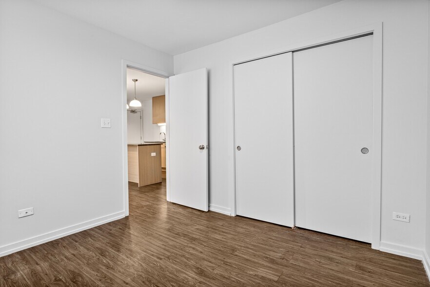 Building Photo - 5410 N Winthrop Ave