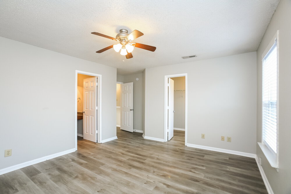 Building Photo - 12179 Maize Dr