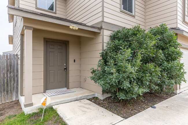 Building Photo - 6414 Dynamic Sound