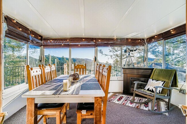 Building Photo - 13203 S Wamblee Valley Rd