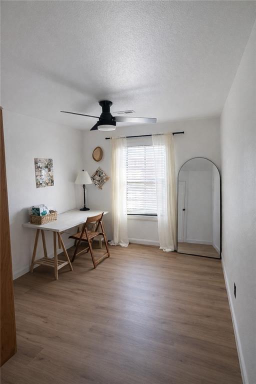 Building Photo - 9 Holly Dr