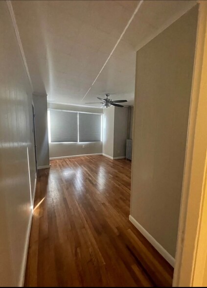 Building Photo - 512 Pine St