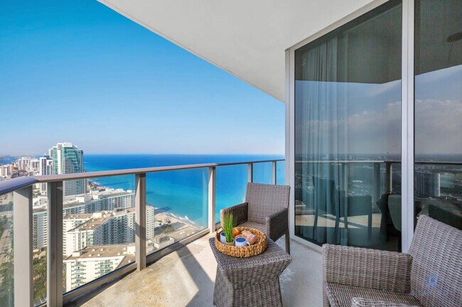 Building Photo - 4111 S Ocean Dr