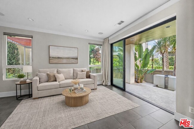 Building Photo - 5909 Coral Pl