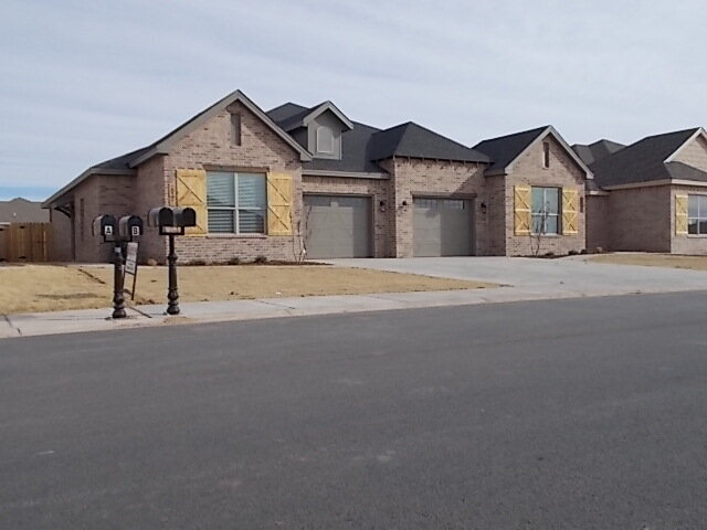 Primary Photo - The Finer Things In Life/ The Town Homes o...
