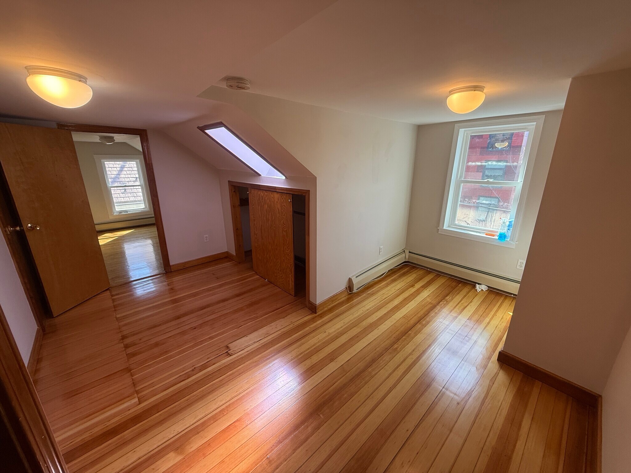 Building Photo - 22 8th St