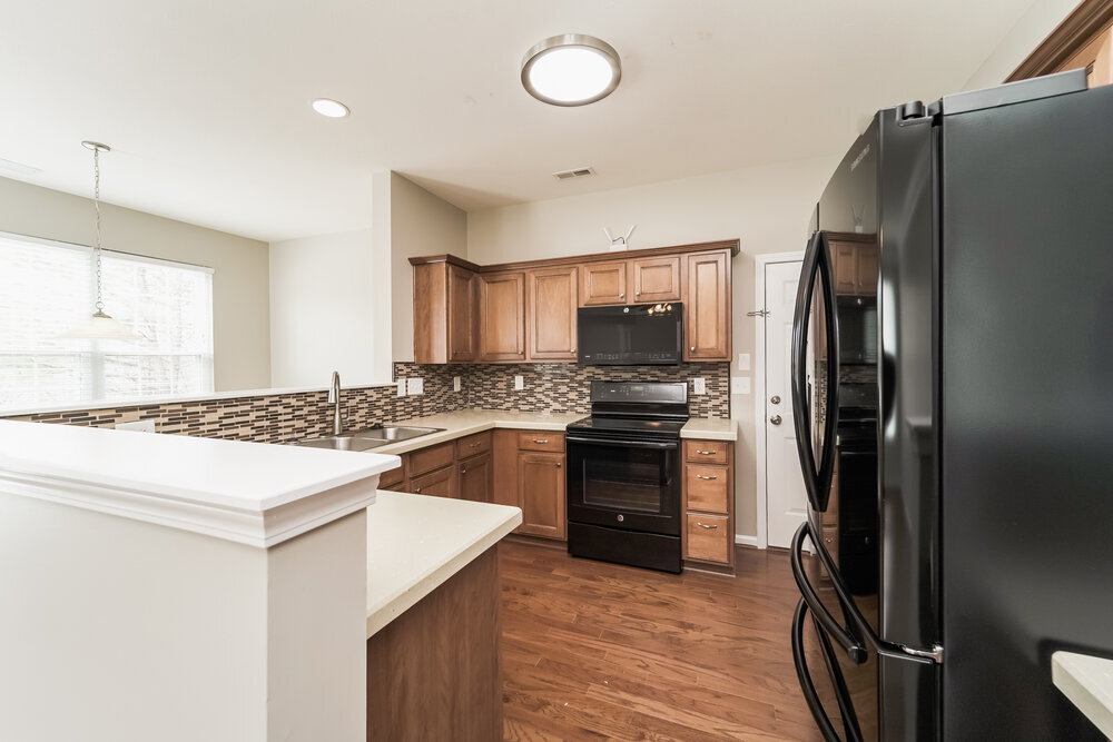 Building Photo - 8236 Rolling Meadows Ln