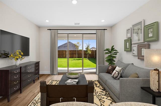 Building Photo - 610 Sunflower Trl