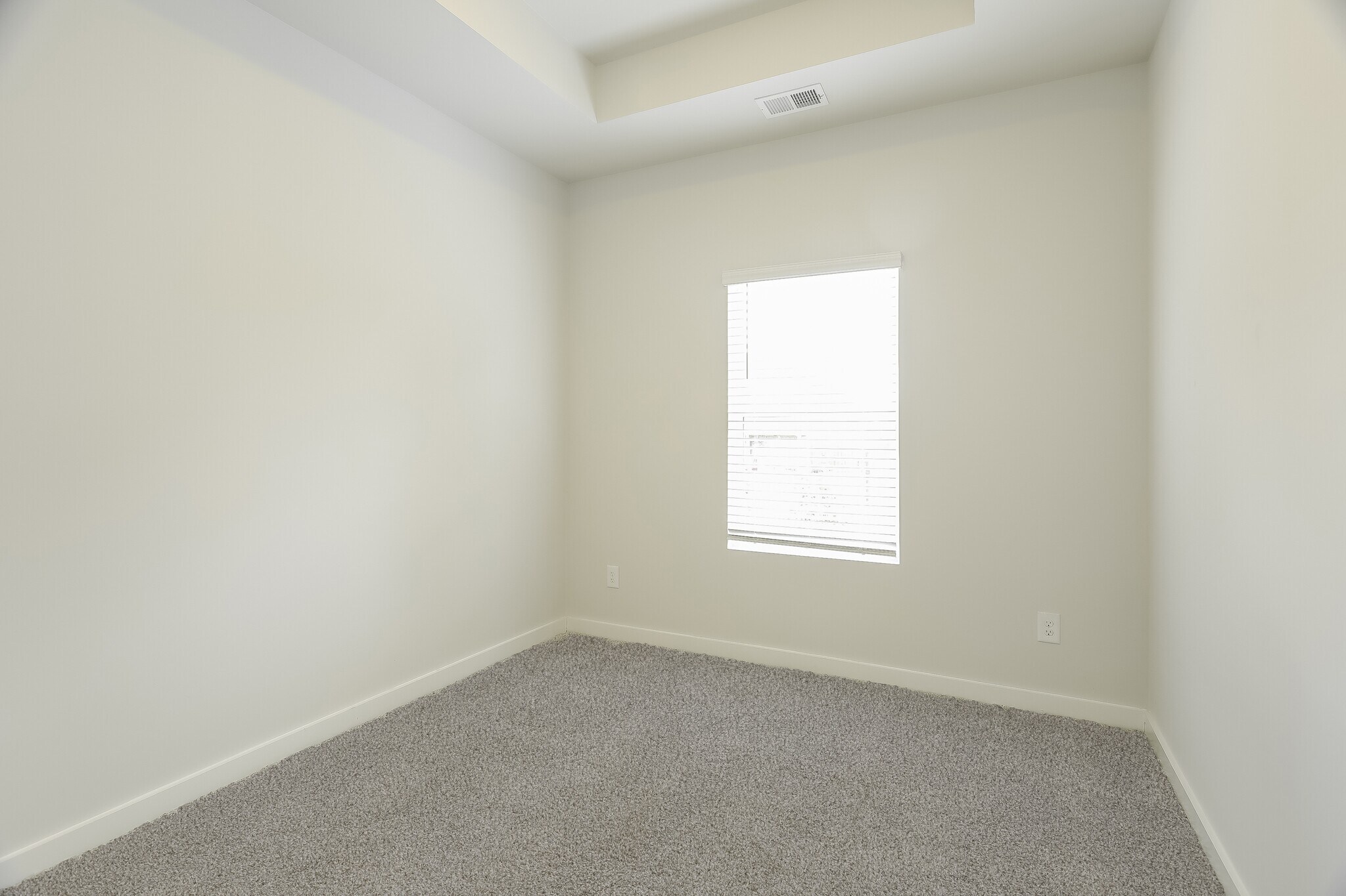 Building Photo - 5400 Cedar Creek Dr