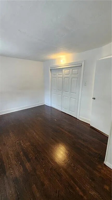 Building Photo - 1141 E 98th St