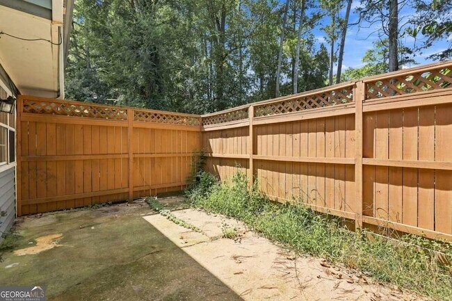 Building Photo - 5557 Clover Rise Ln