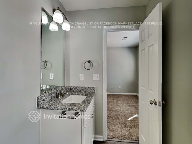 Building Photo - 117 Blackthorne Ct