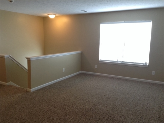 Building Photo - 2493 Monarchy Ln