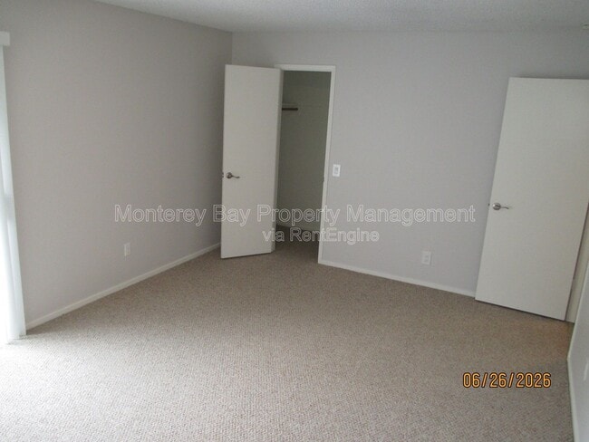 Building Photo - 851 Taylor St