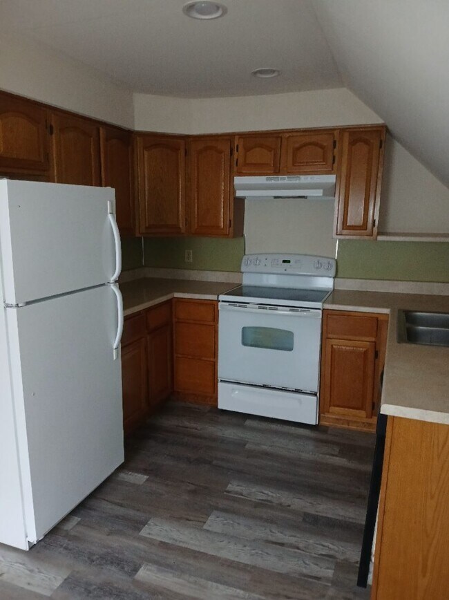 Building Photo - Available August 1st Charming 1-Bedroom Apartment in Coopersburg
