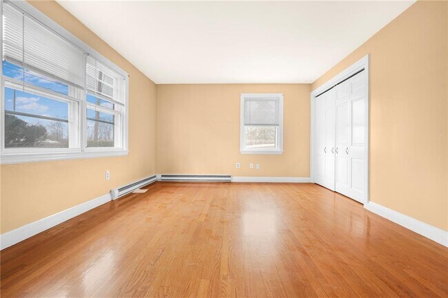 Building Photo - 3421 Pawtucket Ave