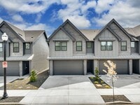 Building Photo - 6931 NE 132nd Way