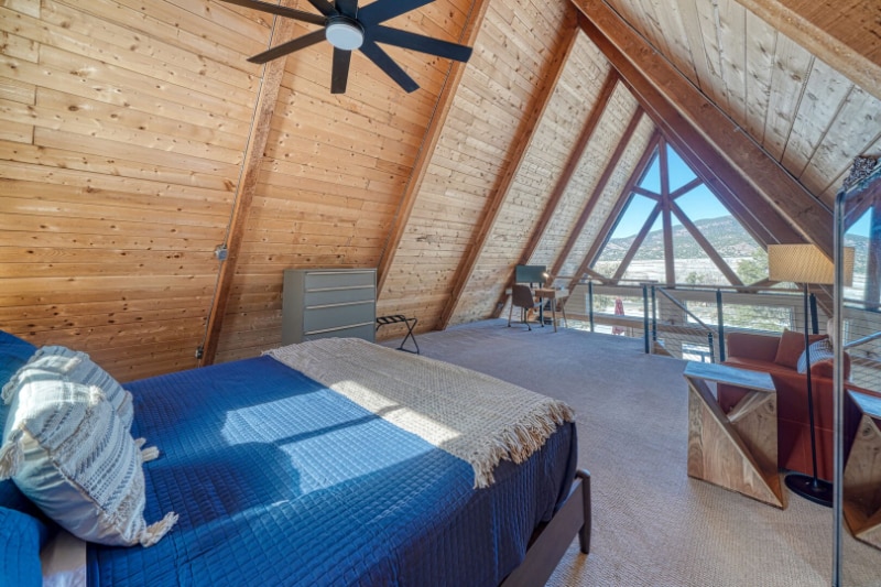 Building Photo - 115 Loop Dr