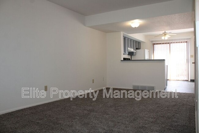 Building Photo - 1984 N Salem Ave