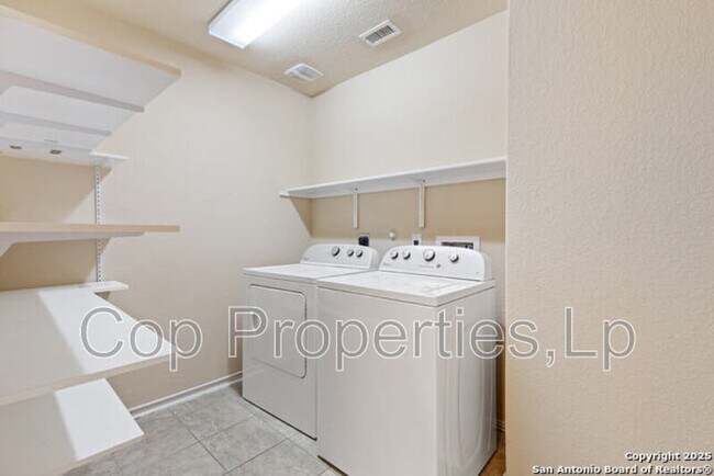 Building Photo - 9815 Selestat Pt.