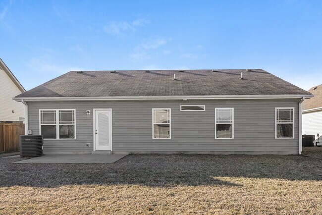 Building Photo - 1711 Bellamy Ln