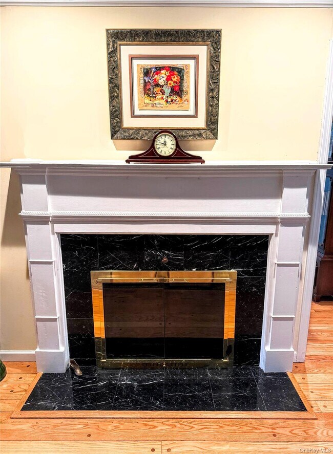 Building Photo - 175 Old Field Rd