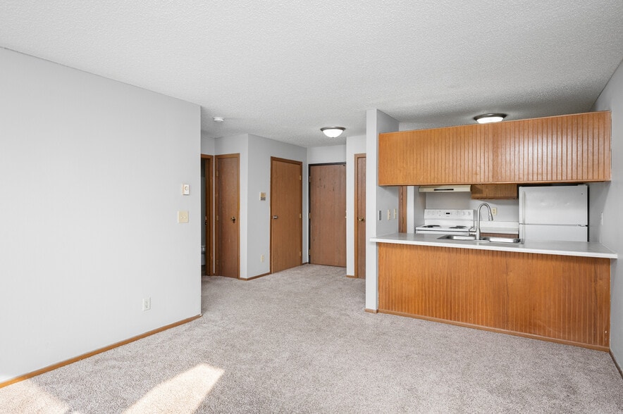 Building Photo - Greenfield Apartments