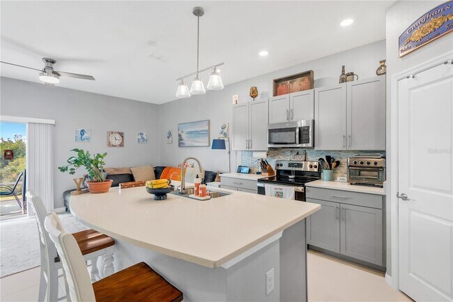 Building Photo - 11779 Glenside Ter