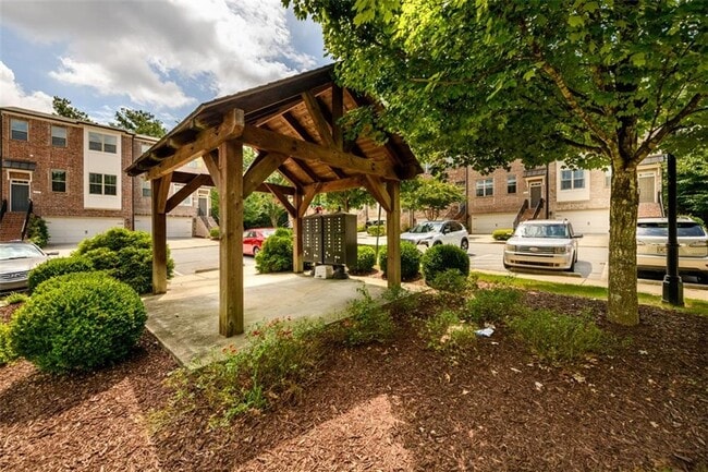 Building Photo - 2184 Haydon Ln