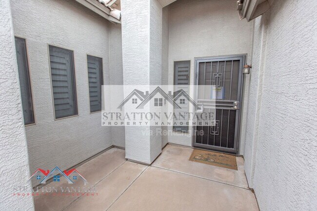 Building Photo - 10234 E Carol Ave