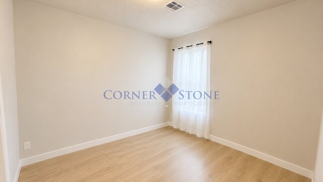 Building Photo - 17560 Barefoot Ridge Wy