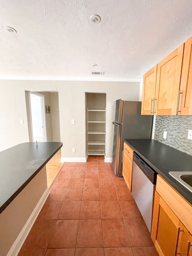Building Photo - Tumblin Creek C-23 - Pet Friendly