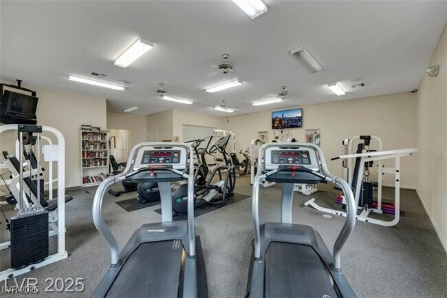 Building Photo - 2052 Jade Creek St