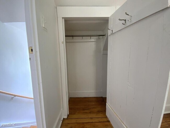 Building Photo - 6 br, 1.5 bath House - 144 Linnview Avenue