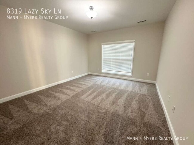 Building Photo - 8319 Lazy Sky Ln