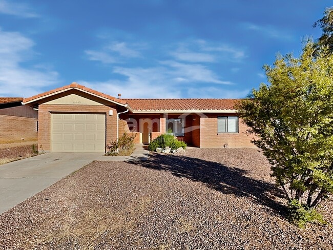 Primary Photo - 6449 S Iberia Avenue