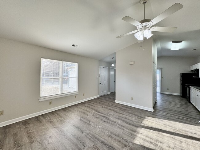 Building Photo - Updated & Ready 02-02-26! Adorable 3-Bedroom Ranch 4 Miles to Dam Neck Base & Oceana - HUGE Fence...