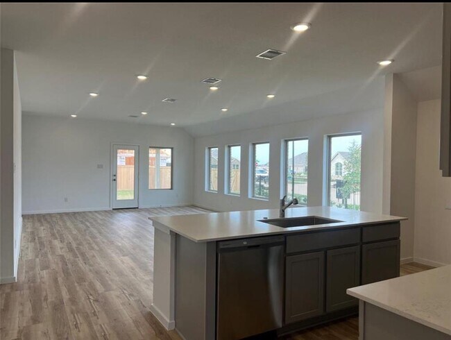 Building Photo - 21927 Citrus Grove Ct
