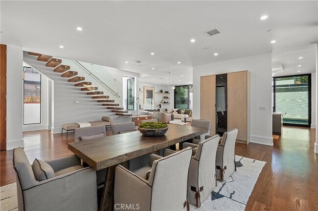 Building Photo - 14519 Greenleaf St