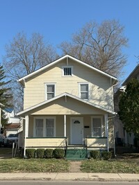 Building Photo - 218 W Union St