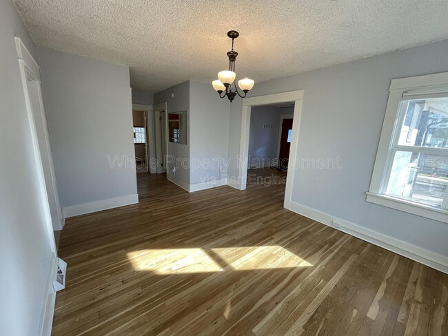 Building Photo - 4909 Beach Ct