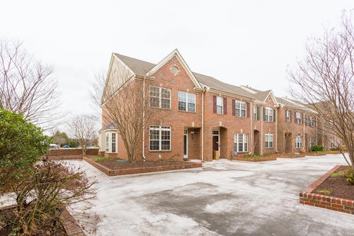 Building Photo - 6136 Madison Crest Ct